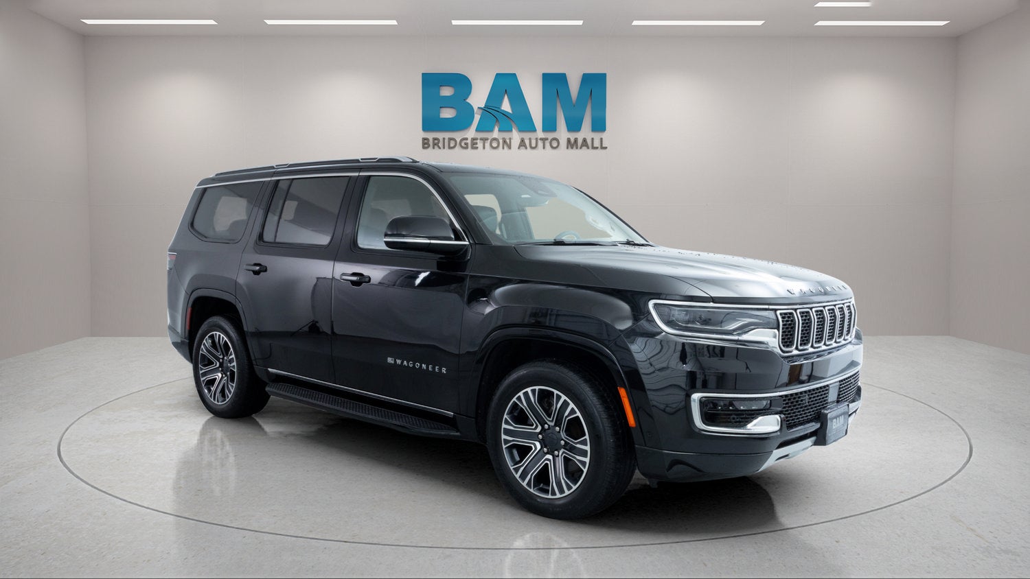 2023 Jeep Wagoneer Series II 4x4 in Black — front three-quarter view