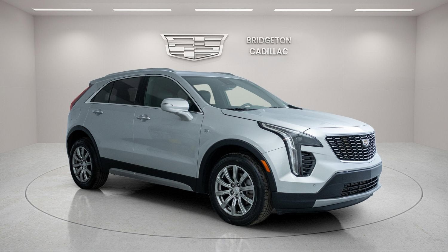 2022 Cadillac XT4 Premium Luxury in Radiant Silver Metallic — front three-quarter view